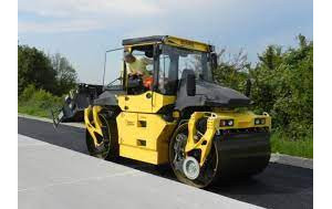 Bomag BW 174 AP-4 AM PB Tandem Vibratory Roller Parts Catalog Manual Download PDF