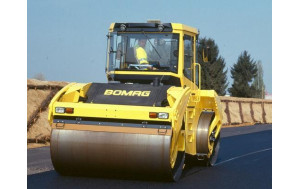 Bomag BW 202 AD-4 EU-Flex Tandem Vibratory Roller Parts Catalog Manual Download PDF