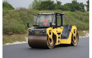 Bomag BW 206 AD-50 Tandem Vibratory Roller Parts Catalog Manual Download PDF