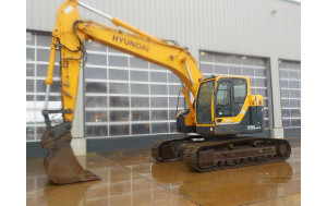 Hyundai R235LCR-9 Crawler Excavator Service Repair Manual PDF