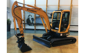 Hyundai R35Z-9A Mini Excavator Workshop Service Repair Manual PDF